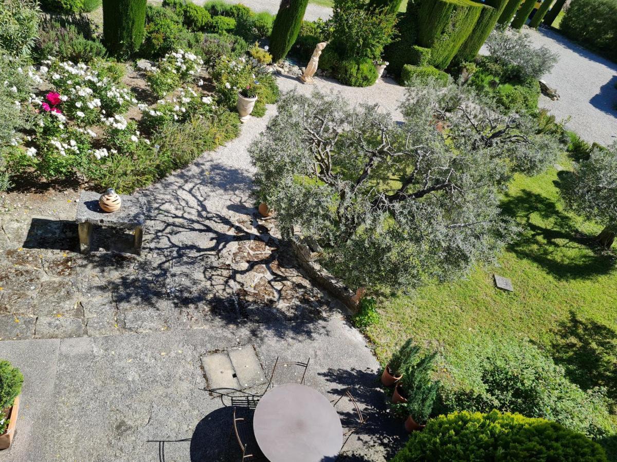 Domaine La Condamine Crillon Le Brave Hotell Exteriör bild