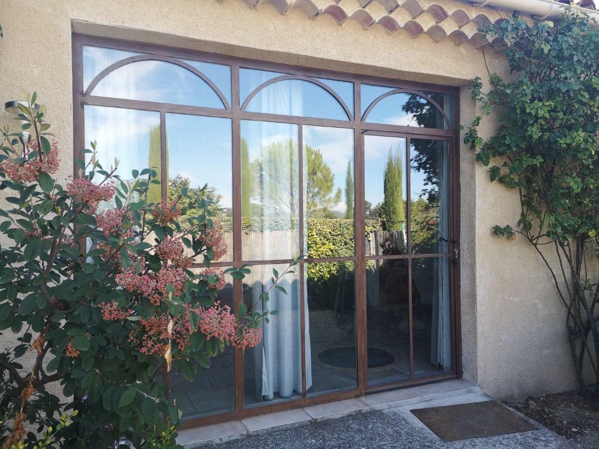 Domaine La Condamine Crillon Le Brave Hotell Exteriör bild